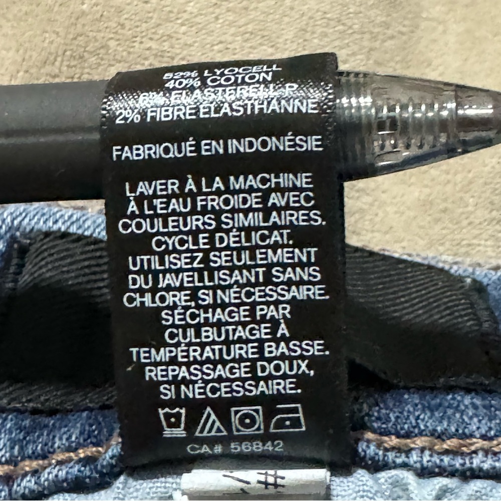 Express Mid Rise Jeggings - Picture 9 of 9